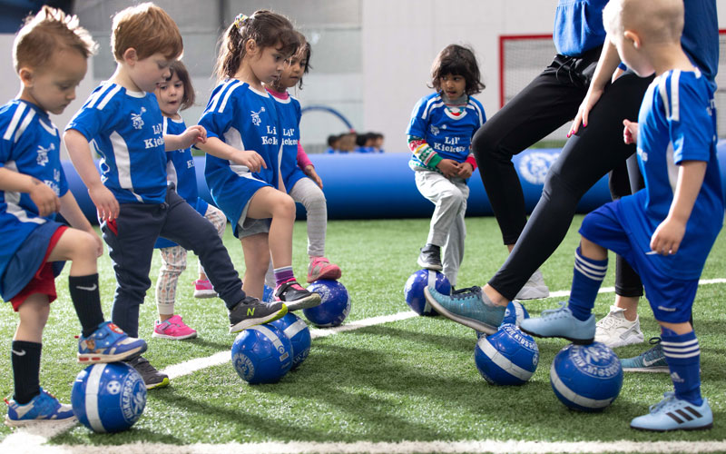 Kids in a Lil' Kickers class